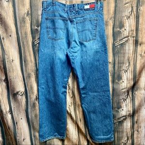 Vintage Tommy Hilfiger Straight Leg jeans - Size 36/32-